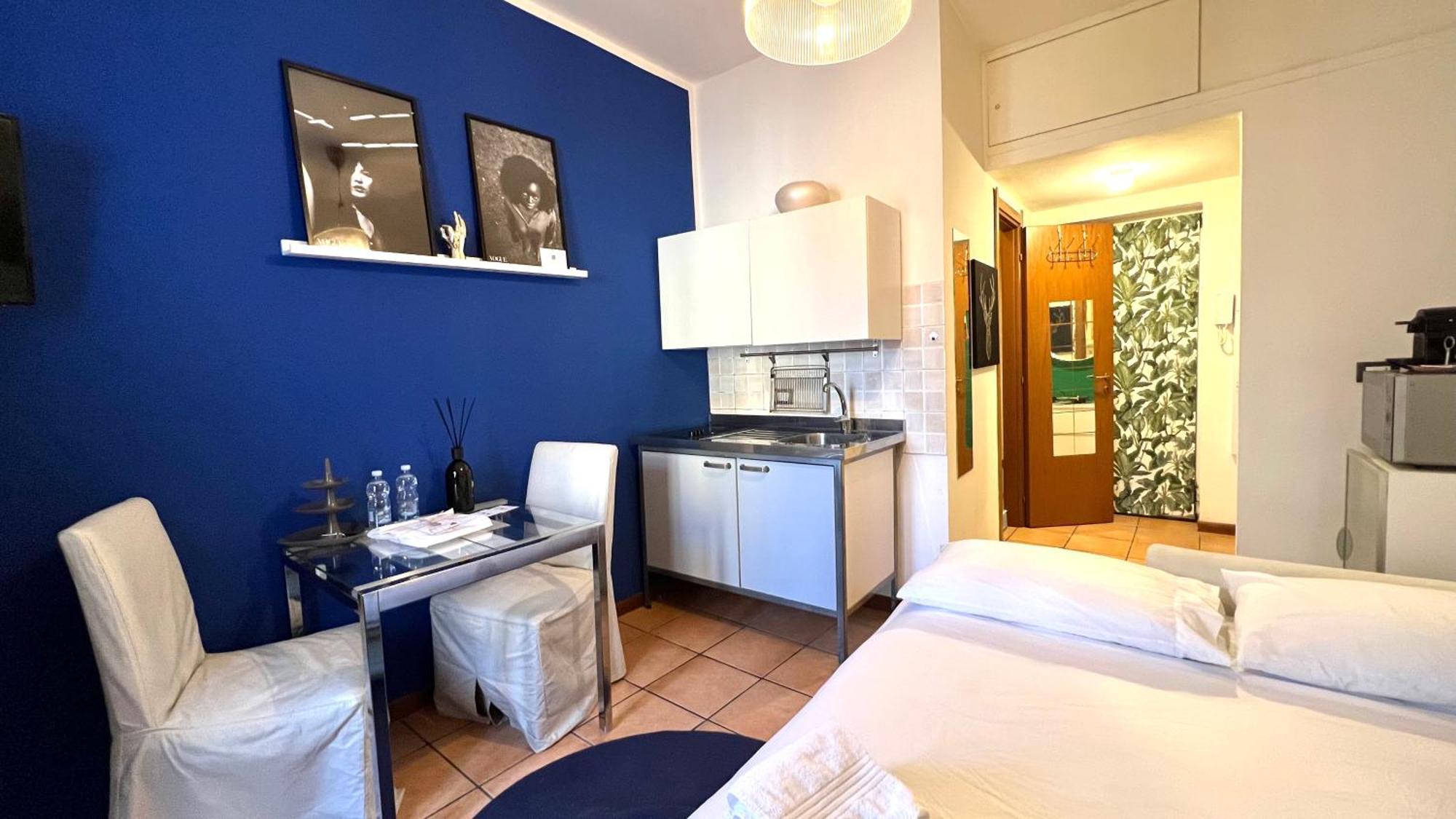 Comecasa Grazioso Monolocale In Porta Romana Milão Exterior foto